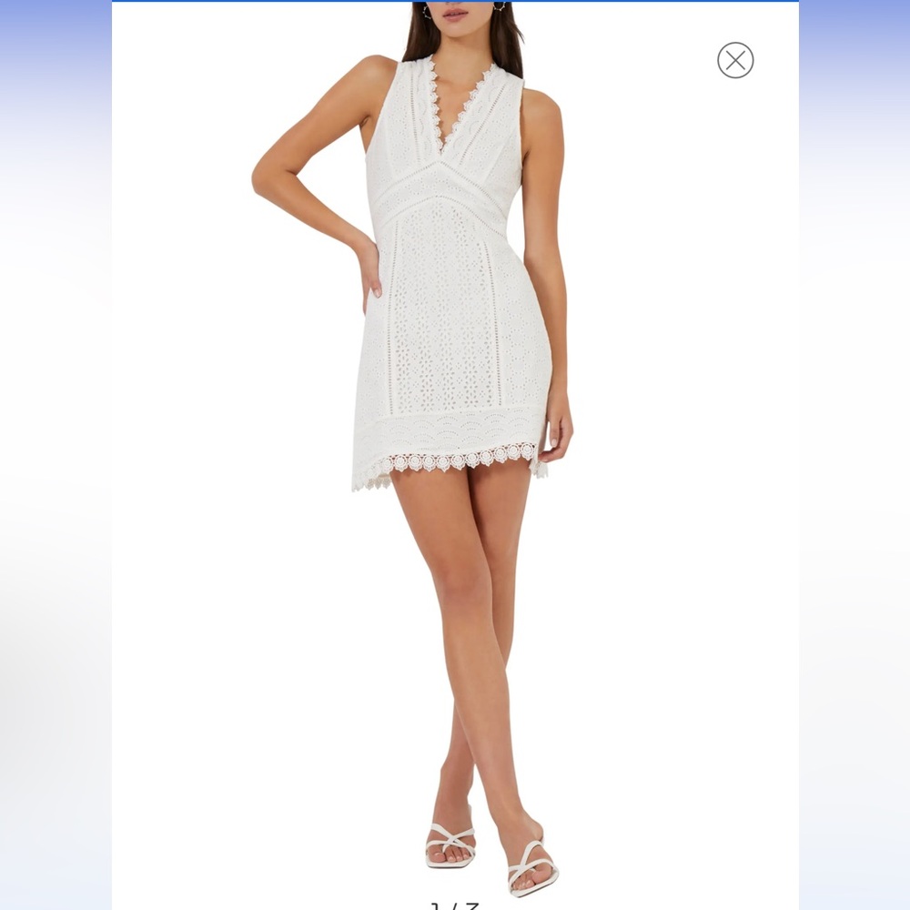 Zhara Lace Panel Sheath Dress
FRENCH CONNECTION